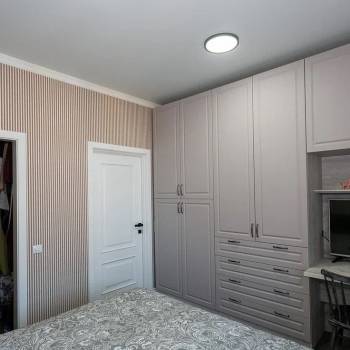 Продается Многокомнатная квартира, 101 м²