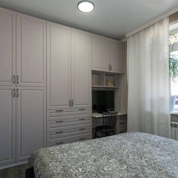 Продается Многокомнатная квартира, 101 м²