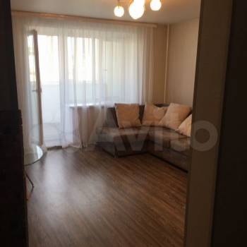 Сдается 1-комнатная квартира, 39 м²