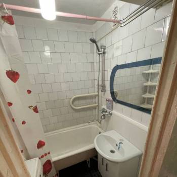 Сдается Многокомнатная квартира, 61 м²