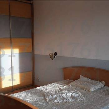 Сдается 2-х комнатная квартира, 105 м²