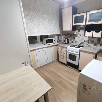 Сдается Многокомнатная квартира, 58 м²