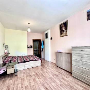 Продается 1-комнатная квартира, 39,7 м²