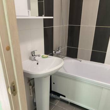 Сдается 2-х комнатная квартира, 56 м²