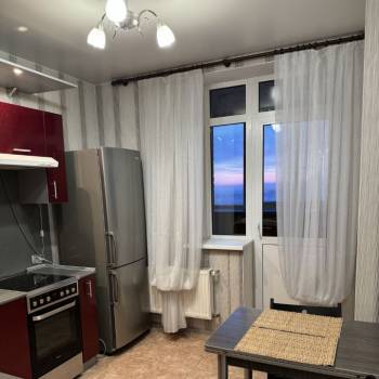 Сдается 1-комнатная квартира, 35 м²