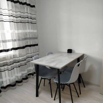 Сдается 1-комнатная квартира, 41,5 м²
