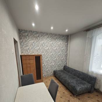 Сдается 1-комнатная квартира, 55 м²