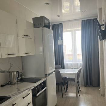 Сдается 1-комнатная квартира, 38 м²