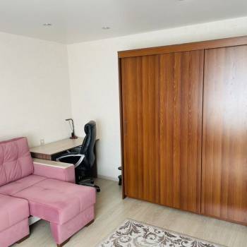 Сдается 2-х комнатная квартира, 65 м²