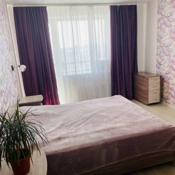 Сдается 2-х комнатная квартира, 65 м²