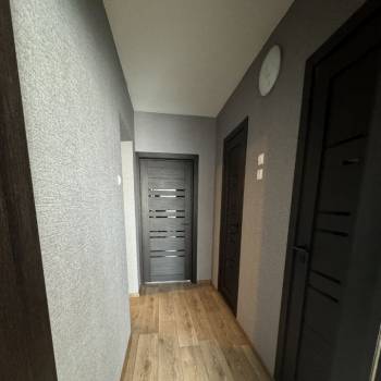 Сдается 1-комнатная квартира, 42 м²