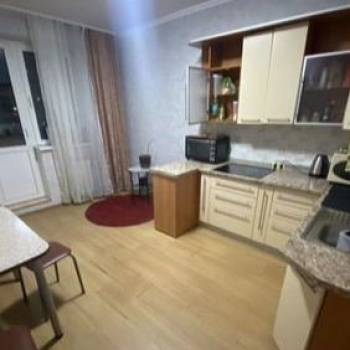 Продается 2-х комнатная квартира, 73 м²