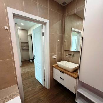 Сдается 1-комнатная квартира, 35 м²