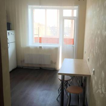 Сдается 1-комнатная квартира, 40 м²