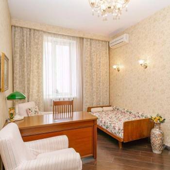 Продается Многокомнатная квартира, 138 м²