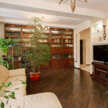 Продается Многокомнатная квартира, 138 м²