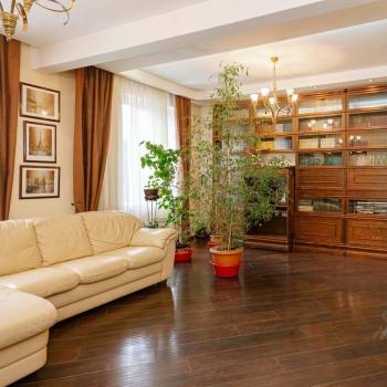 Продается Многокомнатная квартира, 138 м²