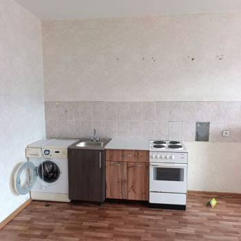 Сдается 1-комнатная квартира, 46 м²