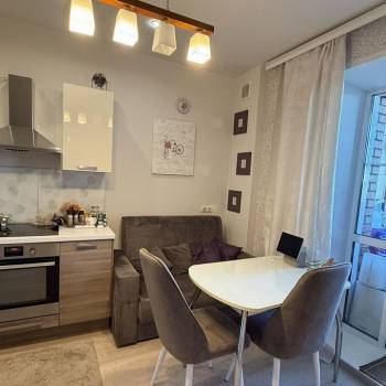 Продается 1-комнатная квартира, 48,7 м²