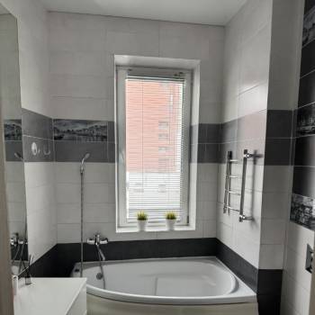 Сдается 2-х комнатная квартира, 64 м²