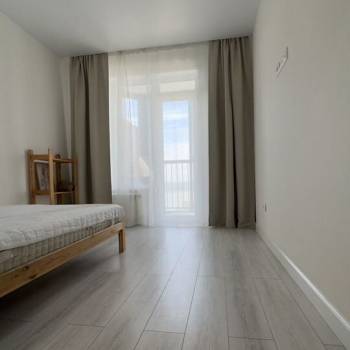Продается 1-комнатная квартира, 40,7 м²