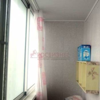 Продается 1-комнатная квартира, 42 м²