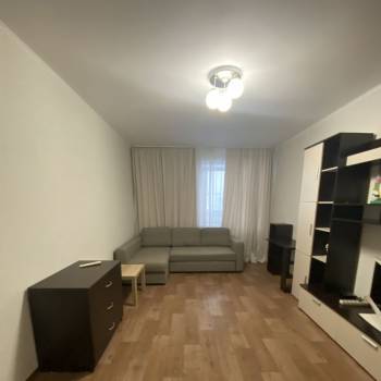 Сдается 1-комнатная квартира, 41,5 м²