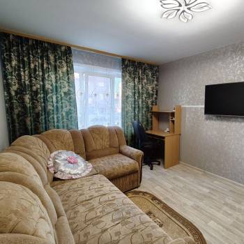 Сдается Многокомнатная квартира, 60 м²