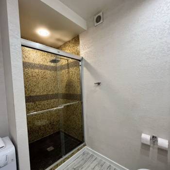 Сдается 1-комнатная квартира, 52 м²