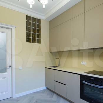 Продается 1-комнатная квартира, 39 м²