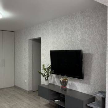Продается Многокомнатная квартира, 75,1 м²