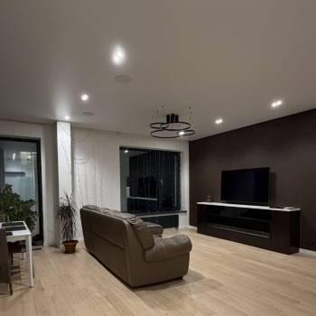 Сдается Многокомнатная квартира, 107 м²