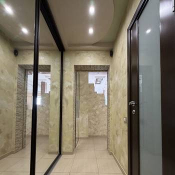 Продается 2-х комнатная квартира, 70 м²
