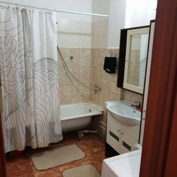 Сдается 2-х комнатная квартира, 56 м²