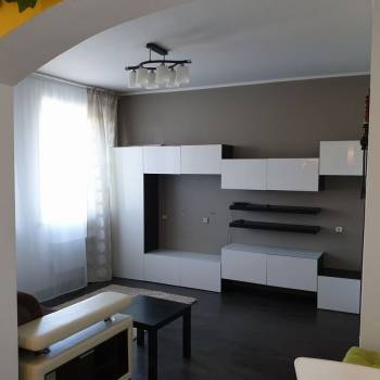 Сдается 2-х комнатная квартира, 56 м²