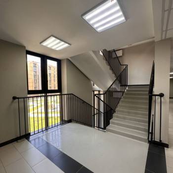 Продается 1-комнатная квартира, 43 м²