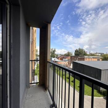 Продается 1-комнатная квартира, 43 м²