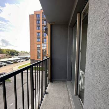 Продается 1-комнатная квартира, 43 м²