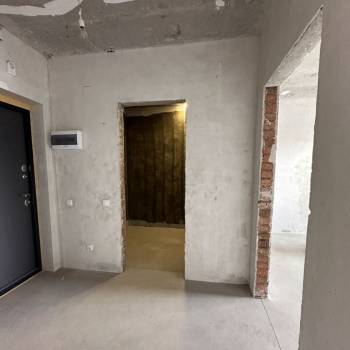 Продается 1-комнатная квартира, 43 м²