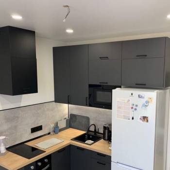 Продается 1-комнатная квартира, 32 м²