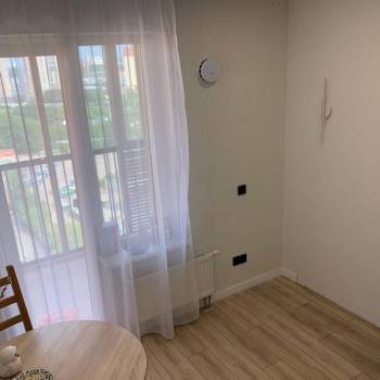 Продается 1-комнатная квартира, 32 м²
