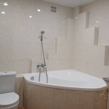 Продается Многокомнатная квартира, 107,7 м²