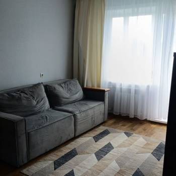 Сдается 1-комнатная квартира, 40 м²