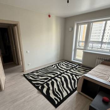 Продается 1-комнатная квартира, 38,6 м²