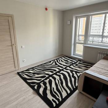 Продается 1-комнатная квартира, 38,6 м²