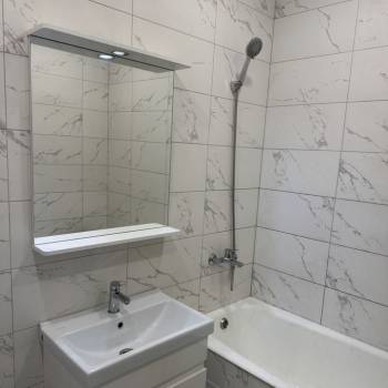 Продается 1-комнатная квартира, 42,6 м²