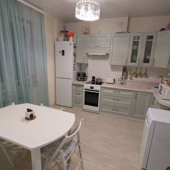 Продается 2-х комнатная квартира, 59,6 м²