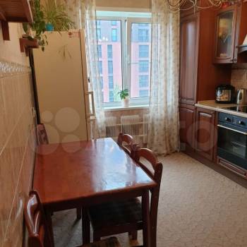 Сдается Многокомнатная квартира, 65 м²