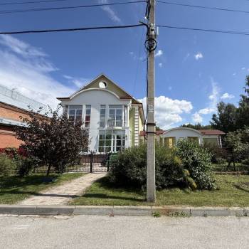 Сдается Дом, 375 м²
