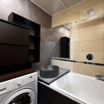 Продается 2-х комнатная квартира, 52 м²